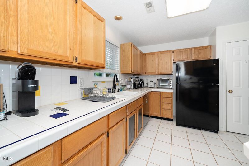 102 Ascot Pl, Chapel Hill, NC 27517