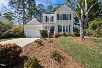 102 Ashley Brook Ct, Cary, NC 27513