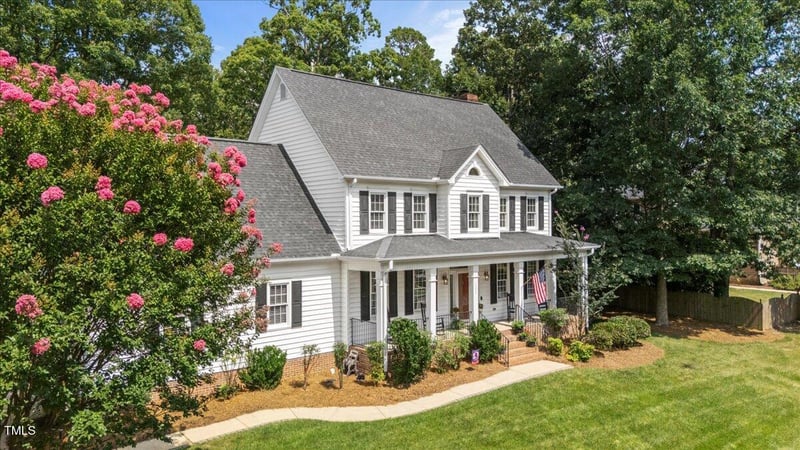 102 Barometer Ln, Cary, NC 27513