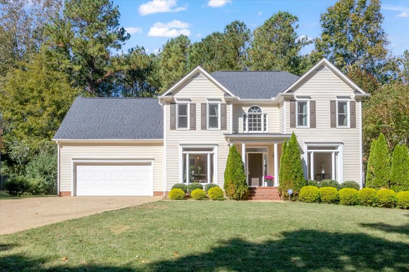 102 Bayview Dr, Chapel Hill, NC 27516