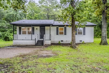 102 Bend Dr, Knightdale, NC 27545