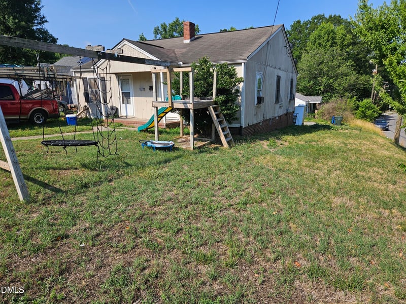 102 Benjamine St, Durham, NC 27703