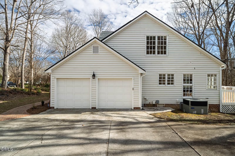 102 Blackford Ct, Durham, NC 27712