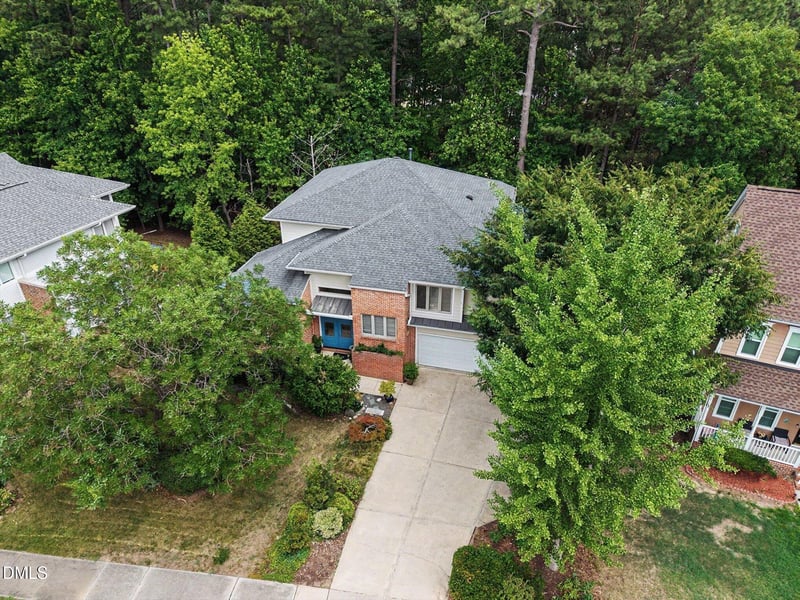 102 Bradwyck Dr, Cary, NC 27513