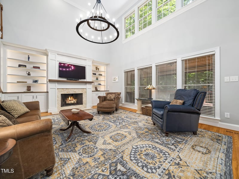 102 Braelands Dr, Cary, NC 27518