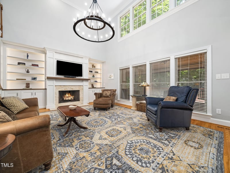 102 Braelands Dr, Cary, NC 27518