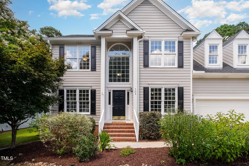 102 Brook Fryar St, Cary, NC 27519