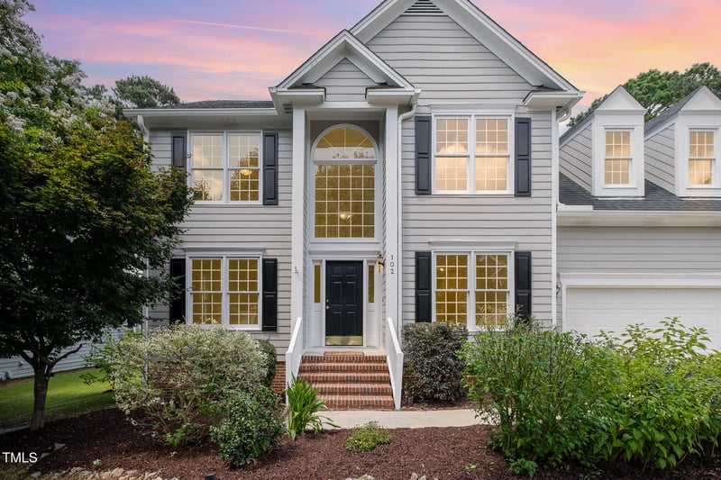 102 Brook Fryar St, Cary, NC 27519