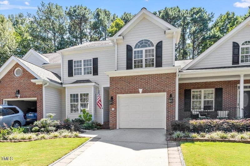 102 Brush Stream Dr, Cary, NC 27511