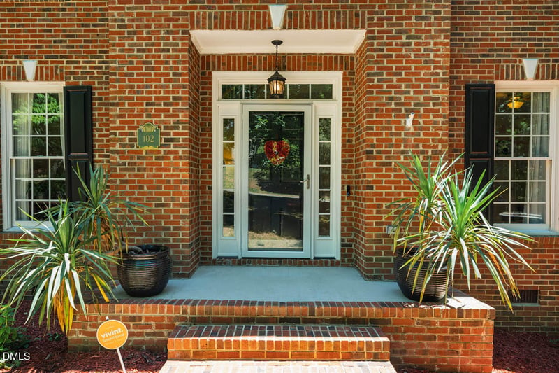 102 Buck Taylor Trl, Chapel Hill, NC 27516
