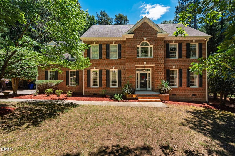 102 Buck Taylor Trl, Chapel Hill, NC 27516