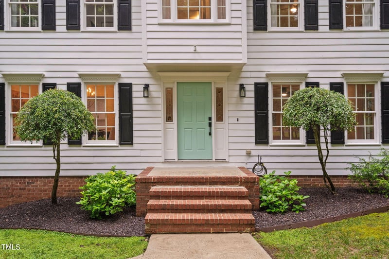 102 Captains Ct, Durham, NC 27712