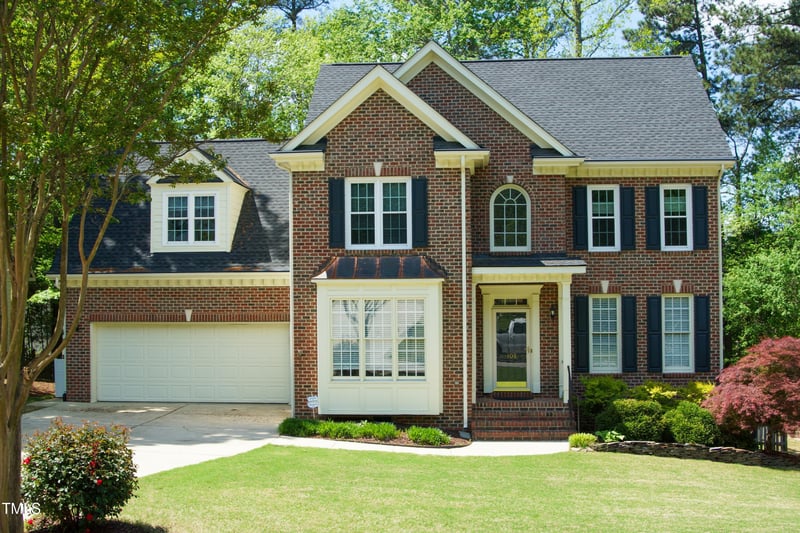 102 Caymus Ct, Cary, NC 27519