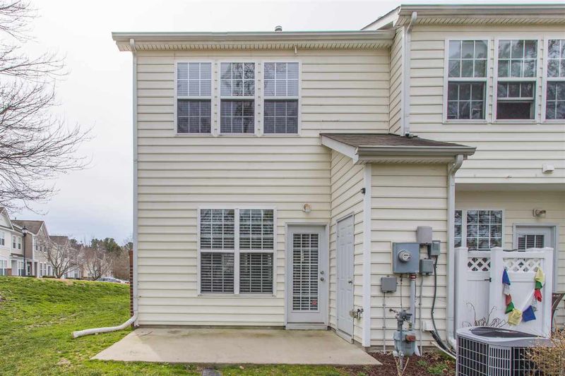 102 Cedar Elm Rd, Durham, NC 27713