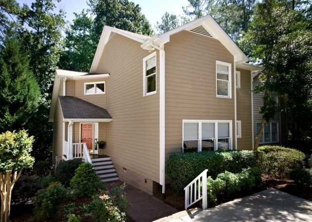 102 Channing Ln, Chapel Hill, NC 27516