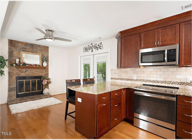 102 Charing Cross, Cary, NC 27513