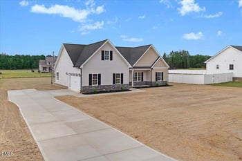 102 Chester Pl, Pikeville, NC 27863