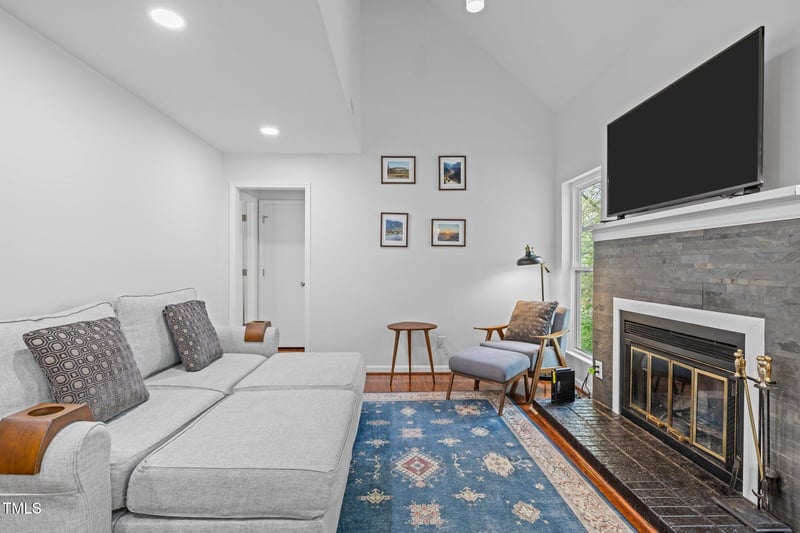 102 Choptank Ct #B5, Cary, NC 27513