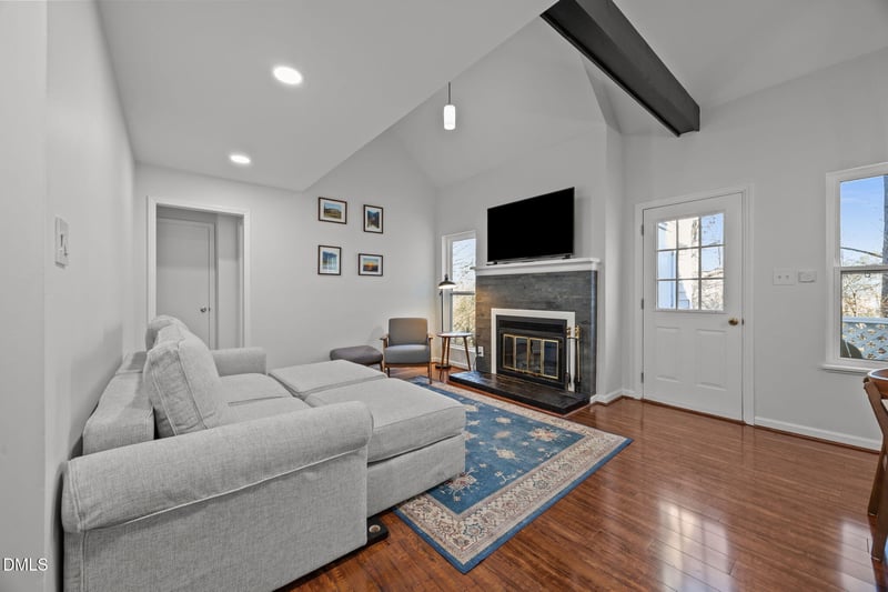 102 Choptank Ct #B5, Cary, NC 27513