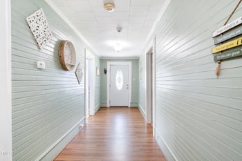 102 Church St, Benson, NC 27504