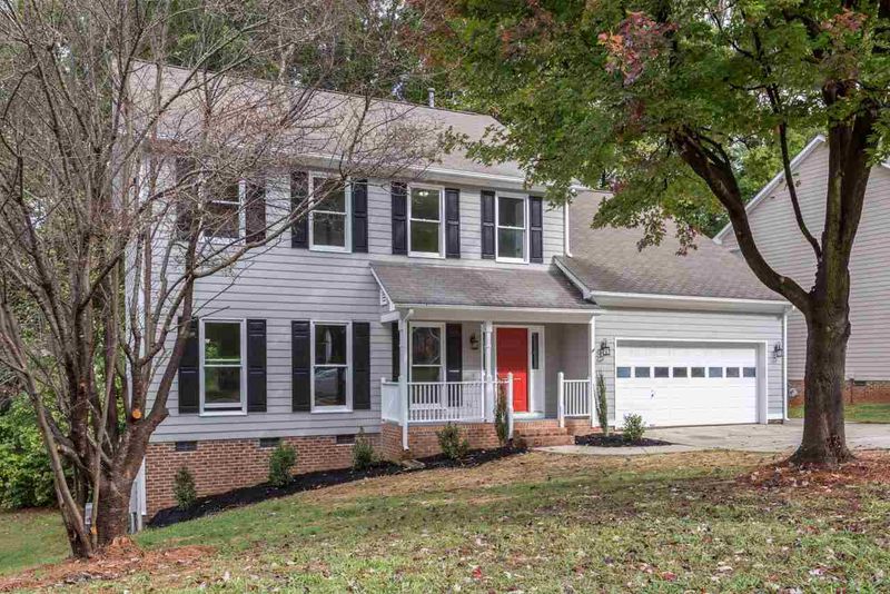 102 Cobalt Dr, Cary, NC 27513