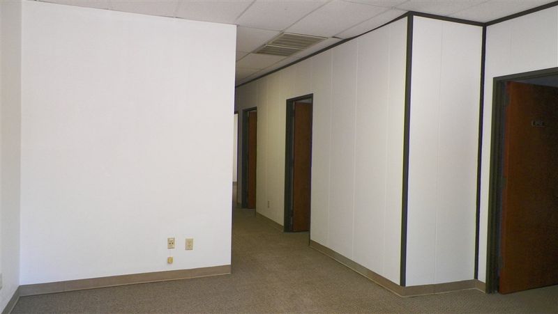 102 Commonwealth Ct #F, Cary, NC 27511