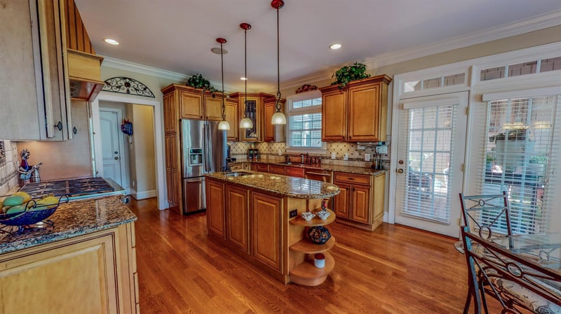 102 Continental Dr, Durham, NC 27712