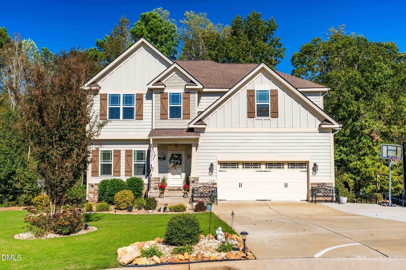 102 Dandy Flush Ct, Garner, NC 27529