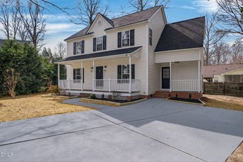 102 Driffield Ct, Knightdale, NC 27545