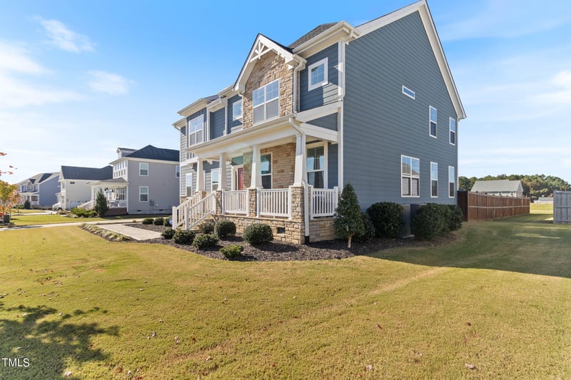 102 Dungannon Loop, Clayton, NC 27520