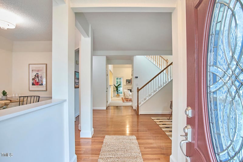 102 Duxbury Dr, Cary, NC 27513