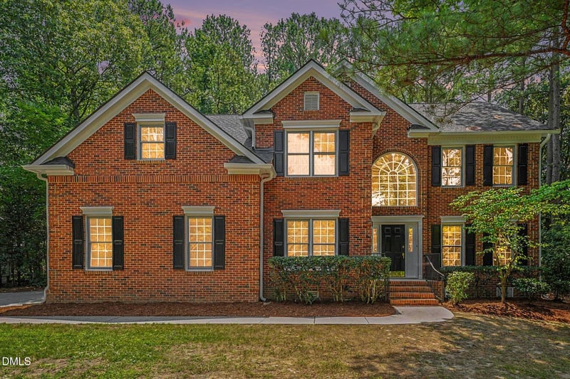 102 Eagle Meadow Ct, Cary, NC 27519