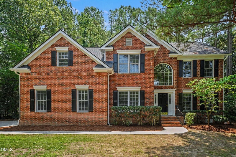 102 Eagle Meadow Ct, Cary, NC 27519
