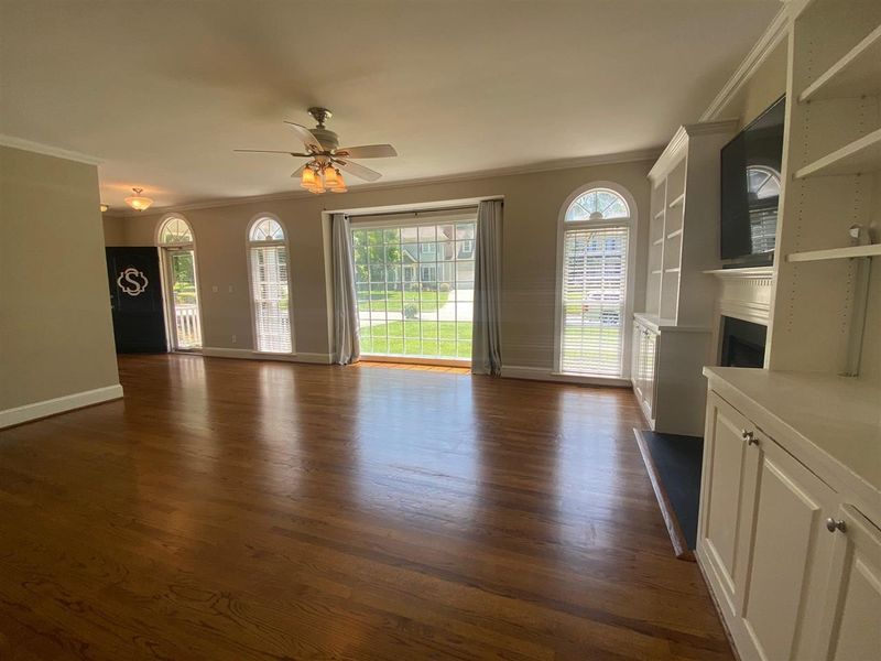 102 Eaglesham Way, Cary, NC 27513