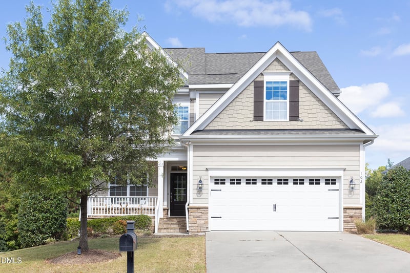 102 Elkton Green Ct, Cary, NC 27519