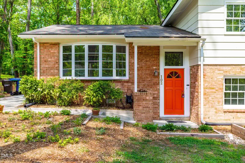 102 Emerald Cir, Durham, NC 27713