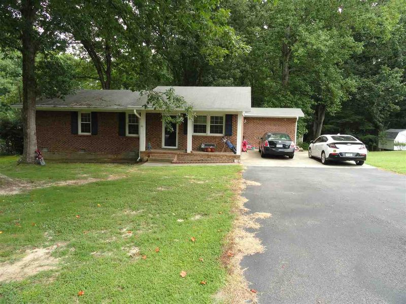 102 Ferndale Dr, Garner, NC 27529