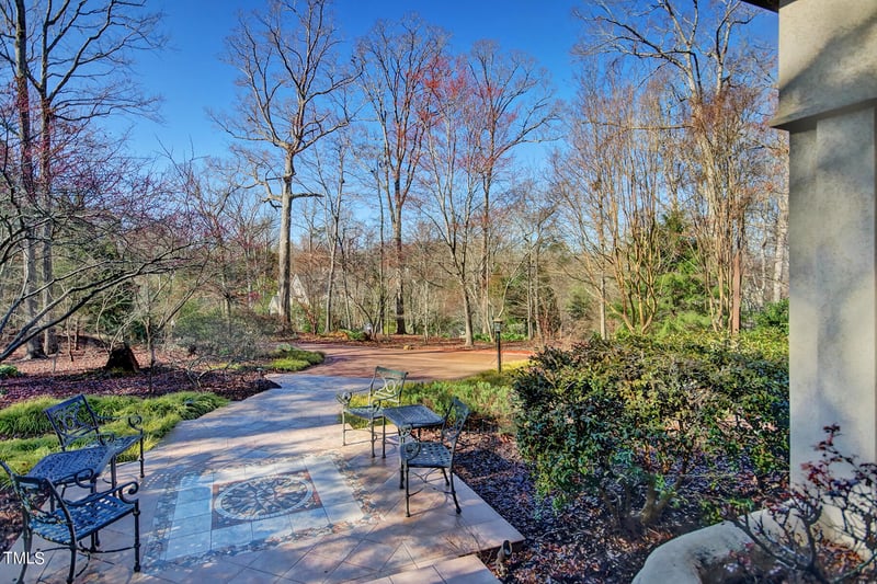 102 Flagstone Ct, Chapel Hill, NC 27517