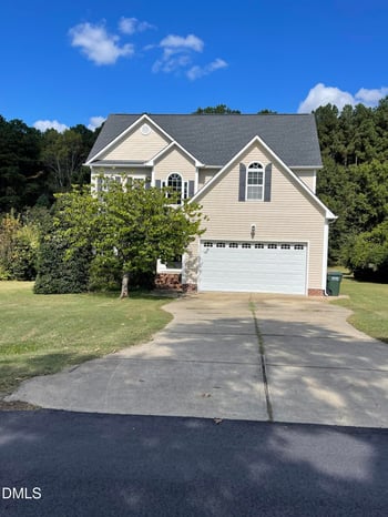 102 Fontana Dr, Clayton, NC 27527