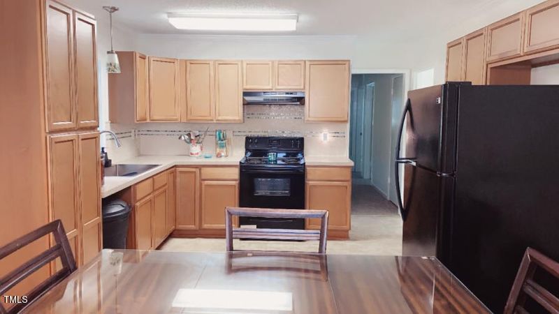 102 W Forrestwood Dr, Mebane, NC 27302