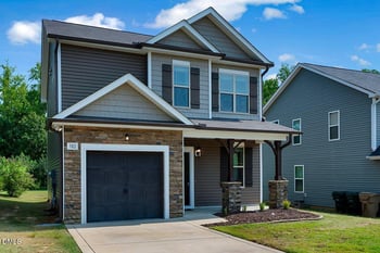 102 Forsyth Pw, Clayton, NC 27520