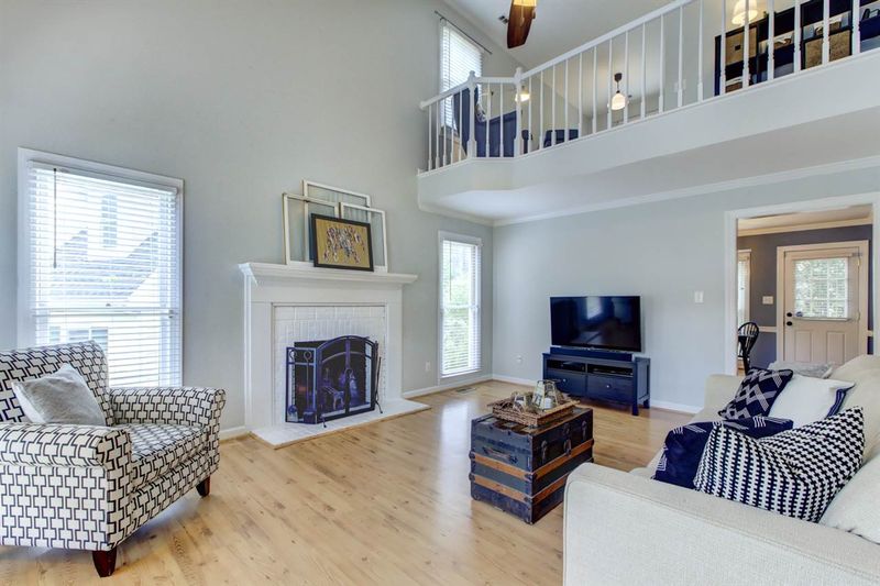 102 Fox Horn Rn, Cary, NC 27511