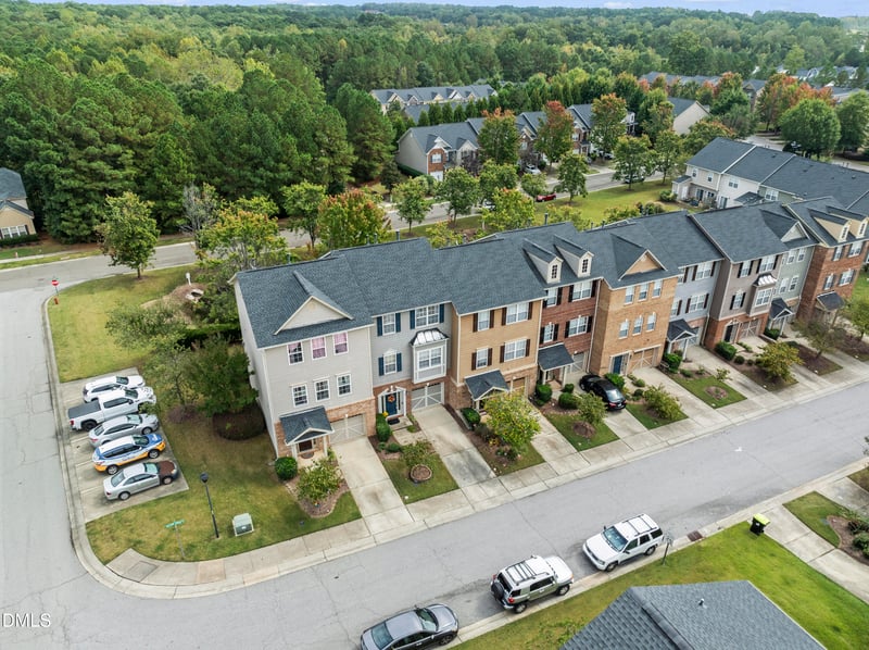 102 Gallent Hedge Trl, Apex, NC 27539