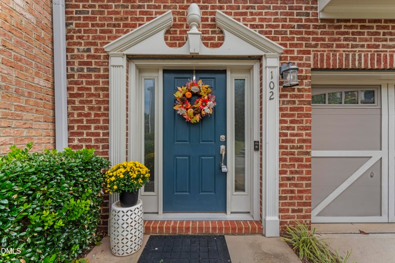 102 Gallent Hedge Trl, Apex, NC 27539