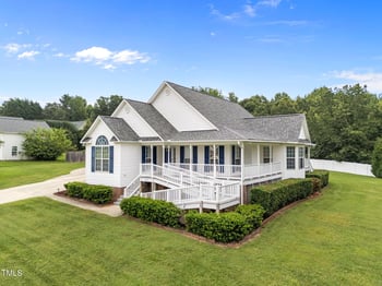 102 Gary Ct, Garner, NC 27529