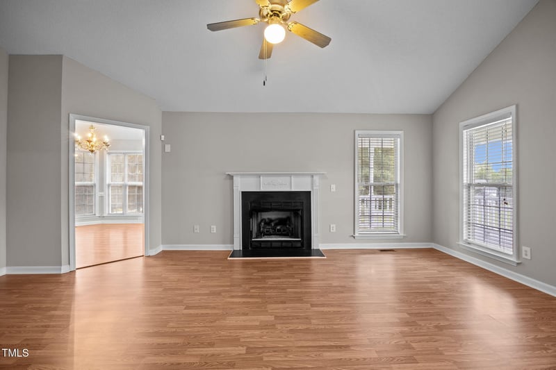 102 Gary Ct, Garner, NC 27529