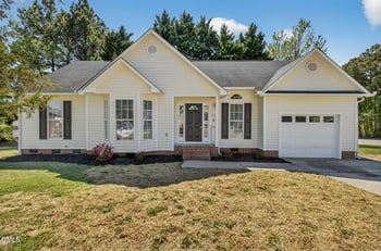 102 Gem Dr, Knightdale, NC 27545