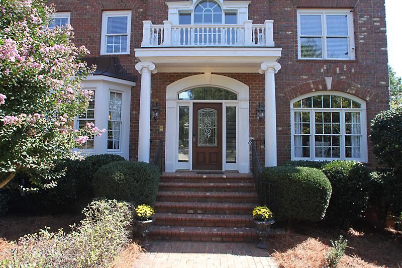 102 Glade Park Rd, Cary, NC 27518