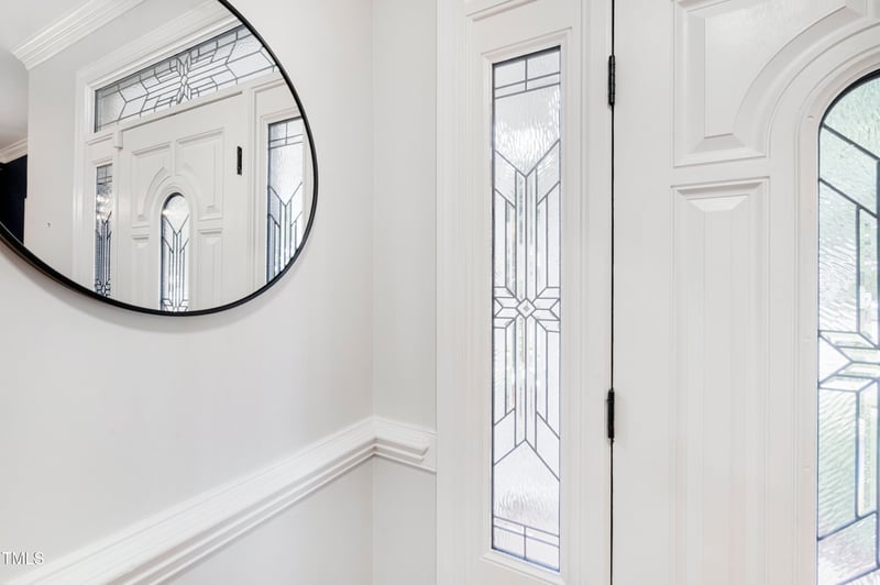 102 Glenmore Rd, Cary, NC 27519