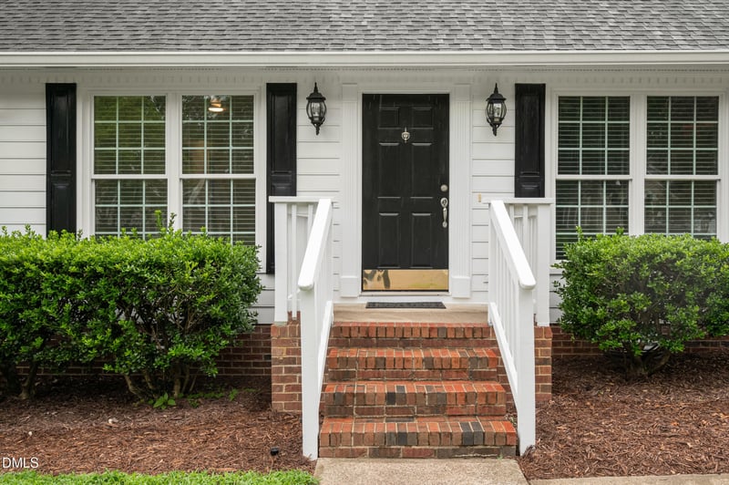 102 Glensford Way, Cary, NC 27513
